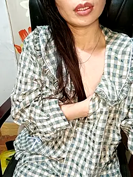 Blythe 69 online show from 10/24/25, 11:48