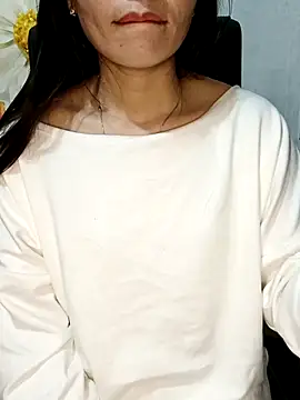 Blythe 69 online show from 11/22/25, 10:19