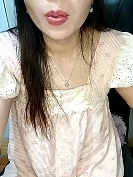 Blythe 69 online show from 09/27/25, 12:22