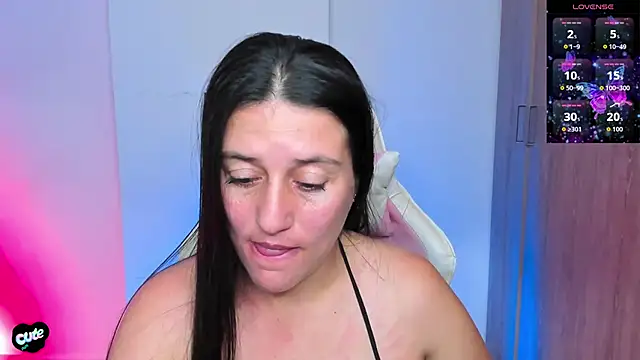 Saskyaa online show from 11/24/25, 02:06