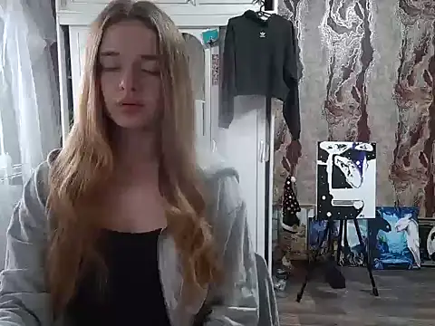 samanta55555 online show from 10/28/25, 11:42