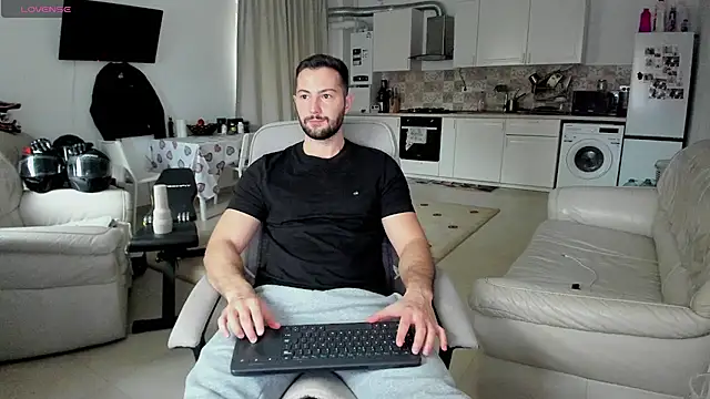 ZackFraser online show from 10/27/25, 10:38