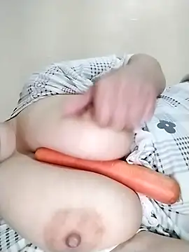 nayakaA7 online show from 10/28/25, 12:04