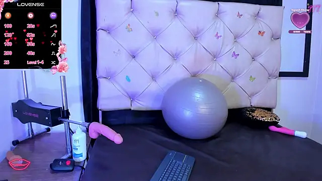 cleopatraa online show from 03/24/26, 08:09