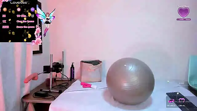 cleopatraa online show from 11/19/25, 11:27