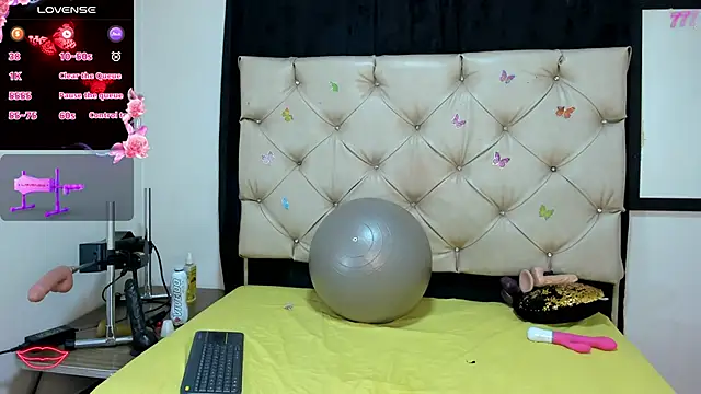 cleopatraa online show from 04/15/26, 07:58