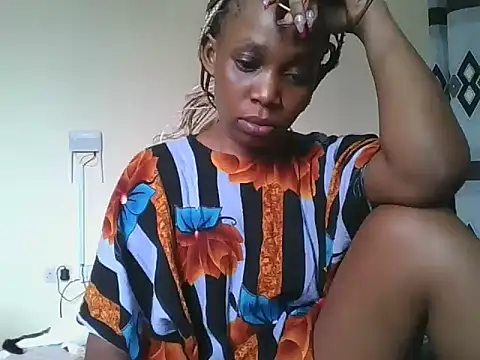 Sweetchoco5 online show from 04/24/26, 12:18