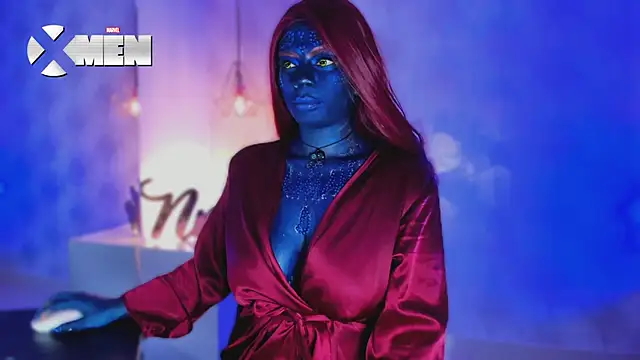 Nicolemorelli2 online show from 10/09/25, 12:49