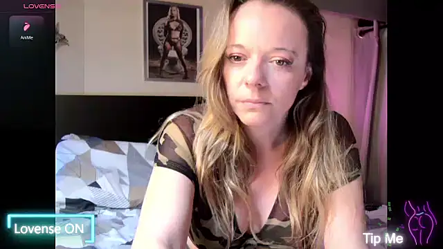 Maryli-O online show from 03/18/26, 03:24