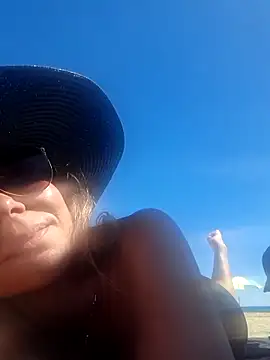 Maryli-O online show from 04/16/26, 12:06