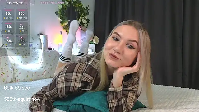 Snapshot of Maria_Shy chatting on 09/11/25, 09:20 Maria Shy online show from 09/11/25, 09:20