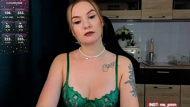 Snapshot of Maria_Shy chatting on 02/22/25, 08:50 Maria Shy online show from 02/22/25, 08:50