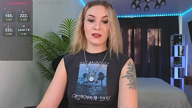 Maria Shy online show from 11/17/25, 07:23