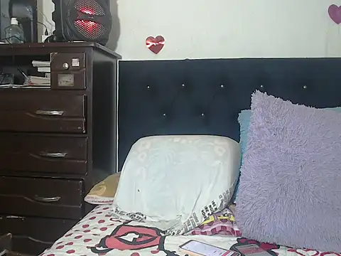 Snapshot of valerivegass chatting on 10/28/25, 05:34 valerivegass online show from 10/28/25, 05:34