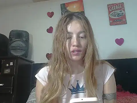 Snapshot of valerivegass chatting on 11/09/25, 01:37 valerivegass online show from 11/09/25, 01:37