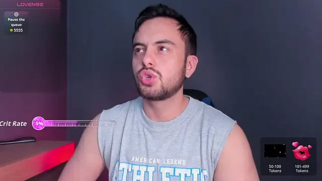 Snapshot of ftm_dani chatting on 11/23/25, 05:01 ftm dani online show from 11/23/25, 05:01