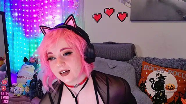 Angel-Lewd-Cake online show from 04/10/26, 04:08