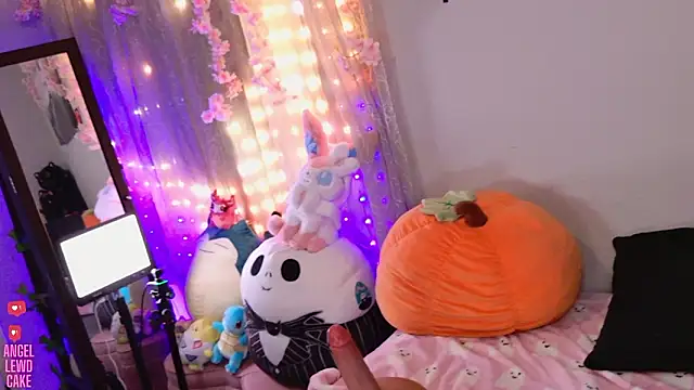 Angel-Lewd-Cake online show from 03/26/26, 01:20