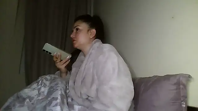 Linusya online show from 11/06/25, 05:06