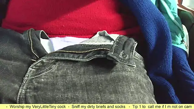 Snapshot of smoothandtiny chatting on 10/05/25, 04:14 smoothandtiny online show from 10/05/25, 04:14