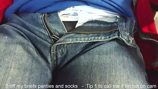 Snapshot of smoothandtiny chatting on 11/23/25, 06:01 smoothandtiny online show from 11/23/25, 06:01