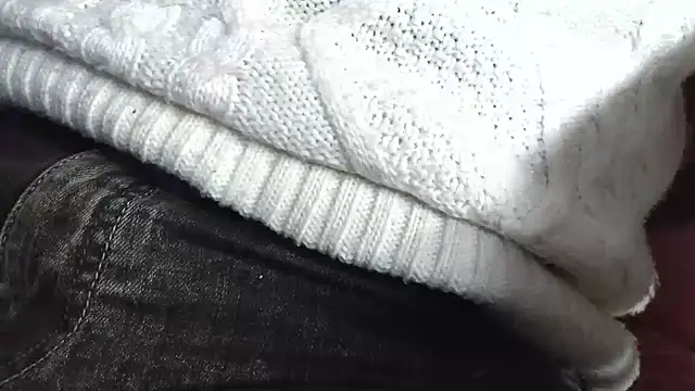 smoothandtiny online show from 03/25/26, 06:13