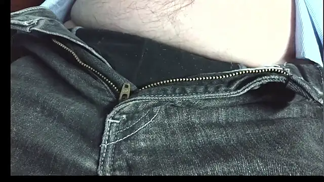 smoothandtiny online show from 04/28/26, 06:12