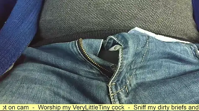 Snapshot of smoothandtiny chatting on 11/05/25, 07:33 smoothandtiny online show from 11/05/25, 07:33