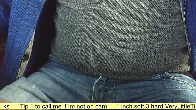 Snapshot of smoothandtiny chatting on 11/13/25, 08:18 smoothandtiny online show from 11/13/25, 08:18