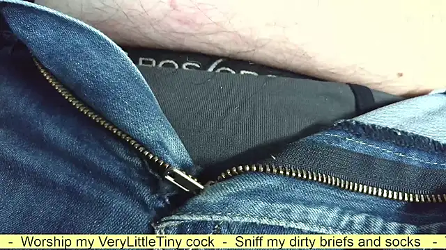 Snapshot of smoothandtiny chatting on 11/04/25, 06:44 smoothandtiny online show from 11/04/25, 06:44