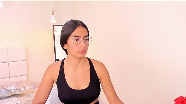 your khloe online show from 04/08/26, 01:34