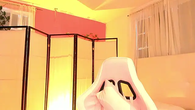 your khloe online show from 10/23/25, 01:10