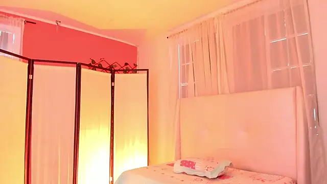 your khloe online show from 11/12/25, 02:32