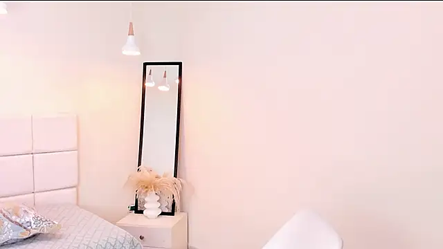 your khloe online show from 03/03/26, 01:18