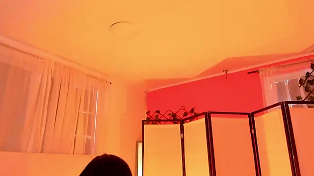 your khloe online show from 11/06/25, 01:59