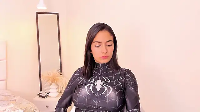 your khloe online show from 02/09/26, 01:31