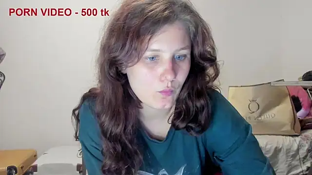 Snapshot of Charlotte_wow chatting on 06/13/26, 08:18 Charlotte wow online show from 06/13/26, 08:18