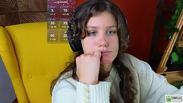 Snapshot of Charlotte_wow chatting on 10/22/25, 11:47 Charlotte wow online show from 10/22/25, 11:47
