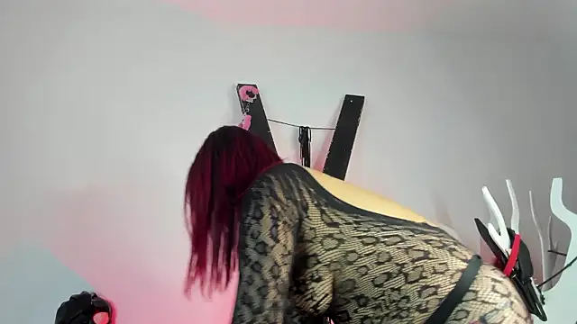 Snapshot of Alana_Jones_ chatting on 02/03/26, 04:01 Alana Jones online show from 02/03/26, 04:01