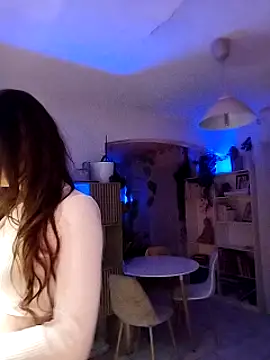 Luna Kitanna online show from 01/19/25, 12:17