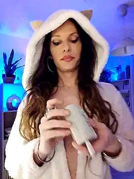 Luna Kitanna online show from 03/02/25, 10:02