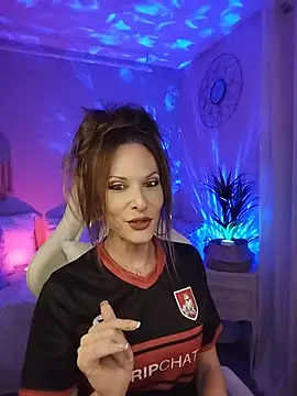 Snapshot of Luna_Kitanna chatting on 07/19/26, 06:15 Luna Kitanna online show from 07/19/26, 06:15