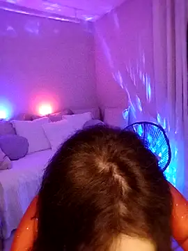 Luna Kitanna online show from 01/26/25, 09:18