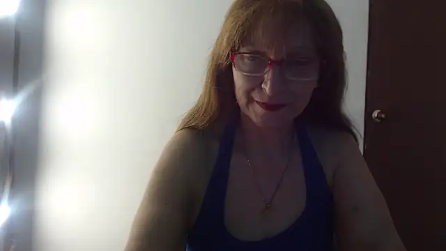 Lilly macflyy online show from 11/14/25, 05:16