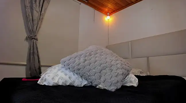 tierra n online show from 02/21/25, 11:54