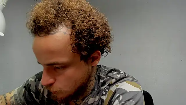 layneinchains online show from 11/17/25, 07:34