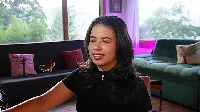 Snapshot of Kozzy_ chatting on 01/17/26, 09:07 Kozzy online show from 01/17/26, 09:07