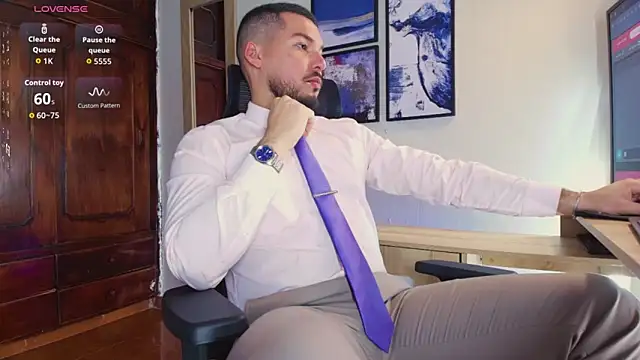 Snapshot of HenryBenso chatting on 10/28/25, 07:57 HenryBenso online show from 10/28/25, 07:57