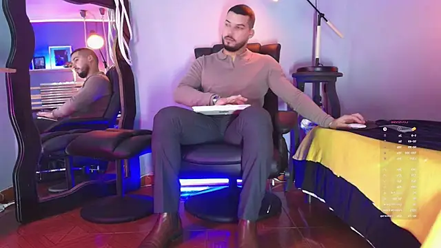 Snapshot of HenryBenso chatting on 03/10/25, 10:18 HenryBenso online show from 03/10/25, 10:18
