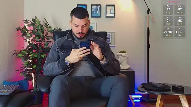 Snapshot of HenryBenso chatting on 01/16/26, 06:45 HenryBenso online show from 01/16/26, 06:45